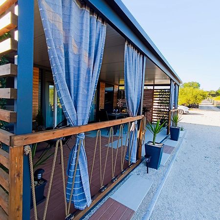 Mobile Home Vilmaris Pakoštane Exteriér fotografie